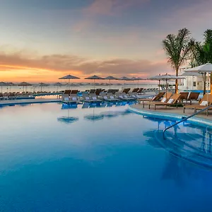 Курортный комплекс Playacar Palace -